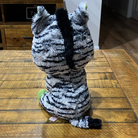 TY Beanie Boos | Zig zag the zebra medium size plush - Picture 3 of 8